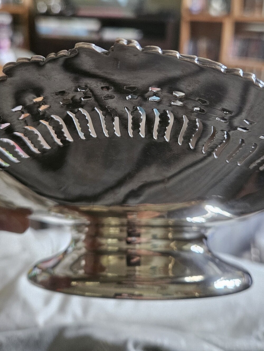 Vintage Silver Plate Decorative Pedestal Bowl